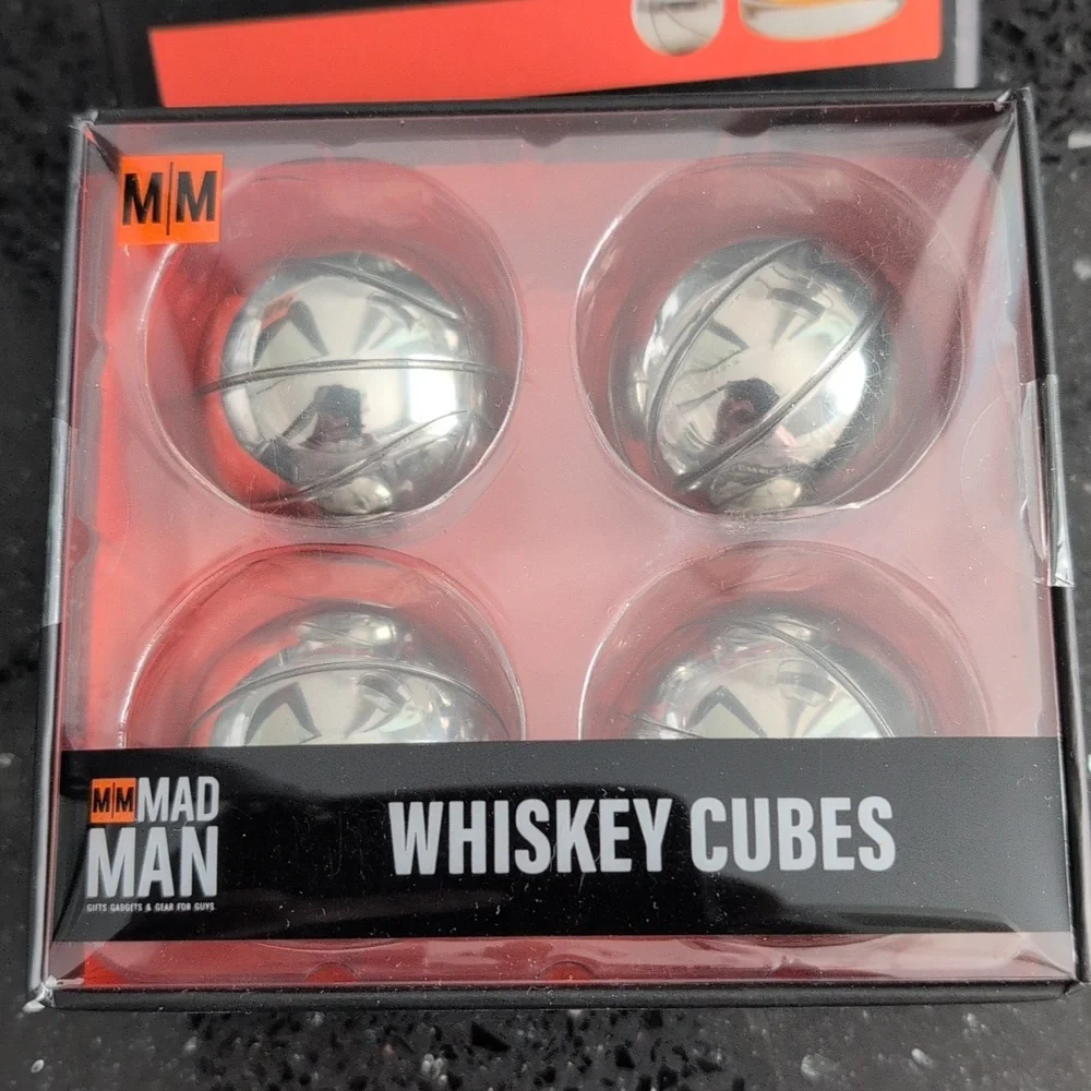 Mad Man Whiskey Cubes - Picture 3 of 4